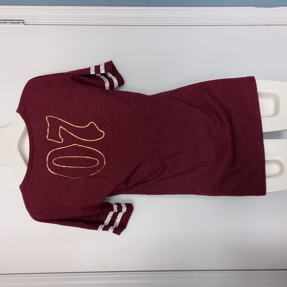 Harry Potter Gryffindor Jersery T-shirt - Picture 2 of 12